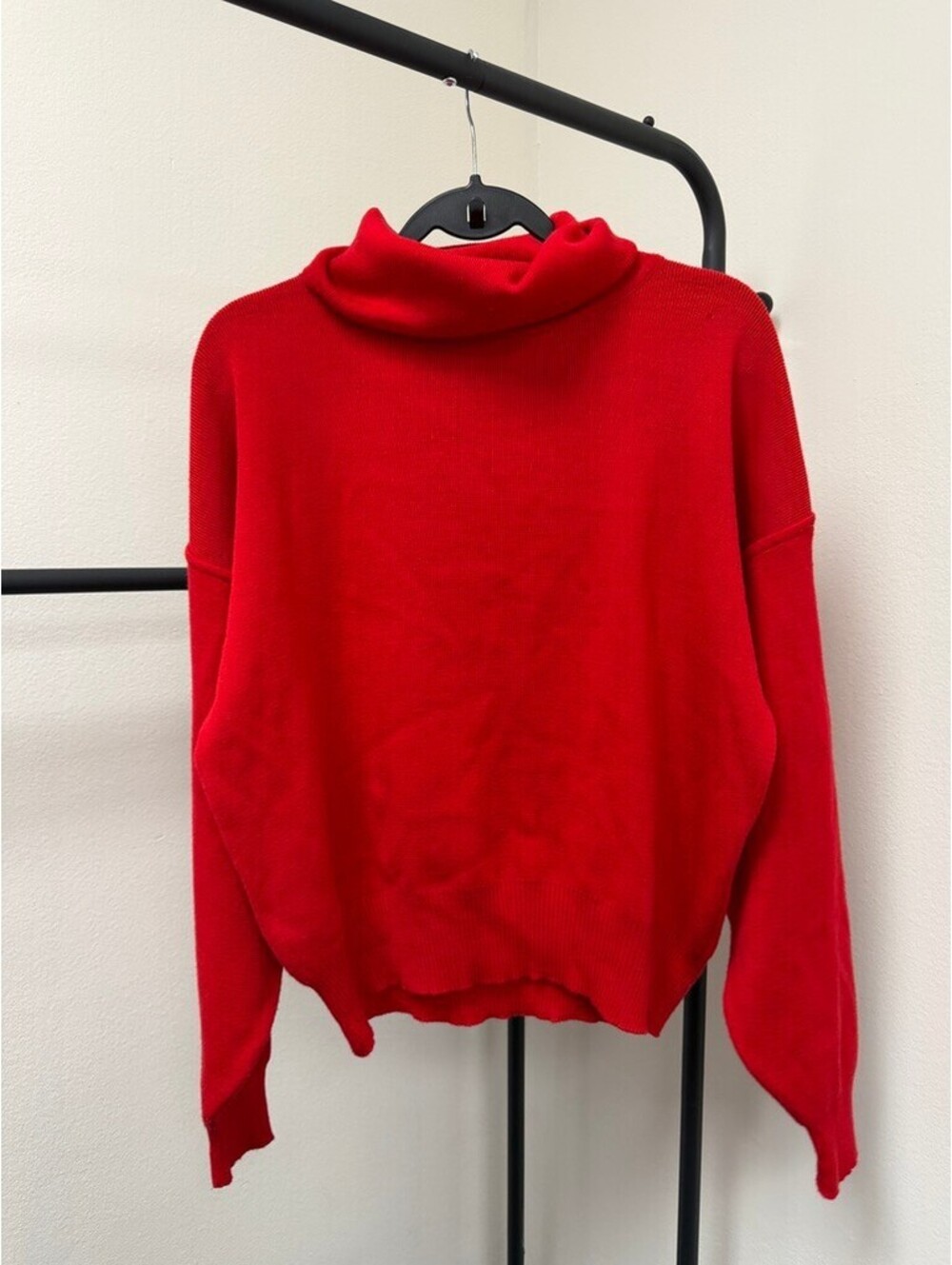 Vintage Obermeyer Red Wool Blend Turtleneck Ski Sweater Women’s Large